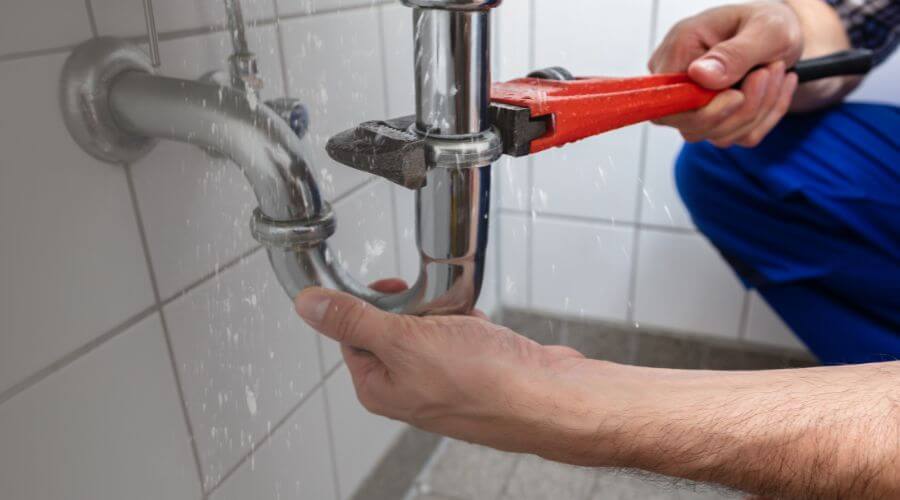 Local tankless water heater installation in Plainview, MN